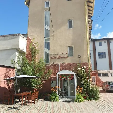Pensiunea Dana 2*